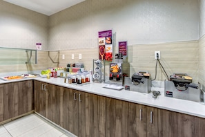 Free daily continental breakfast