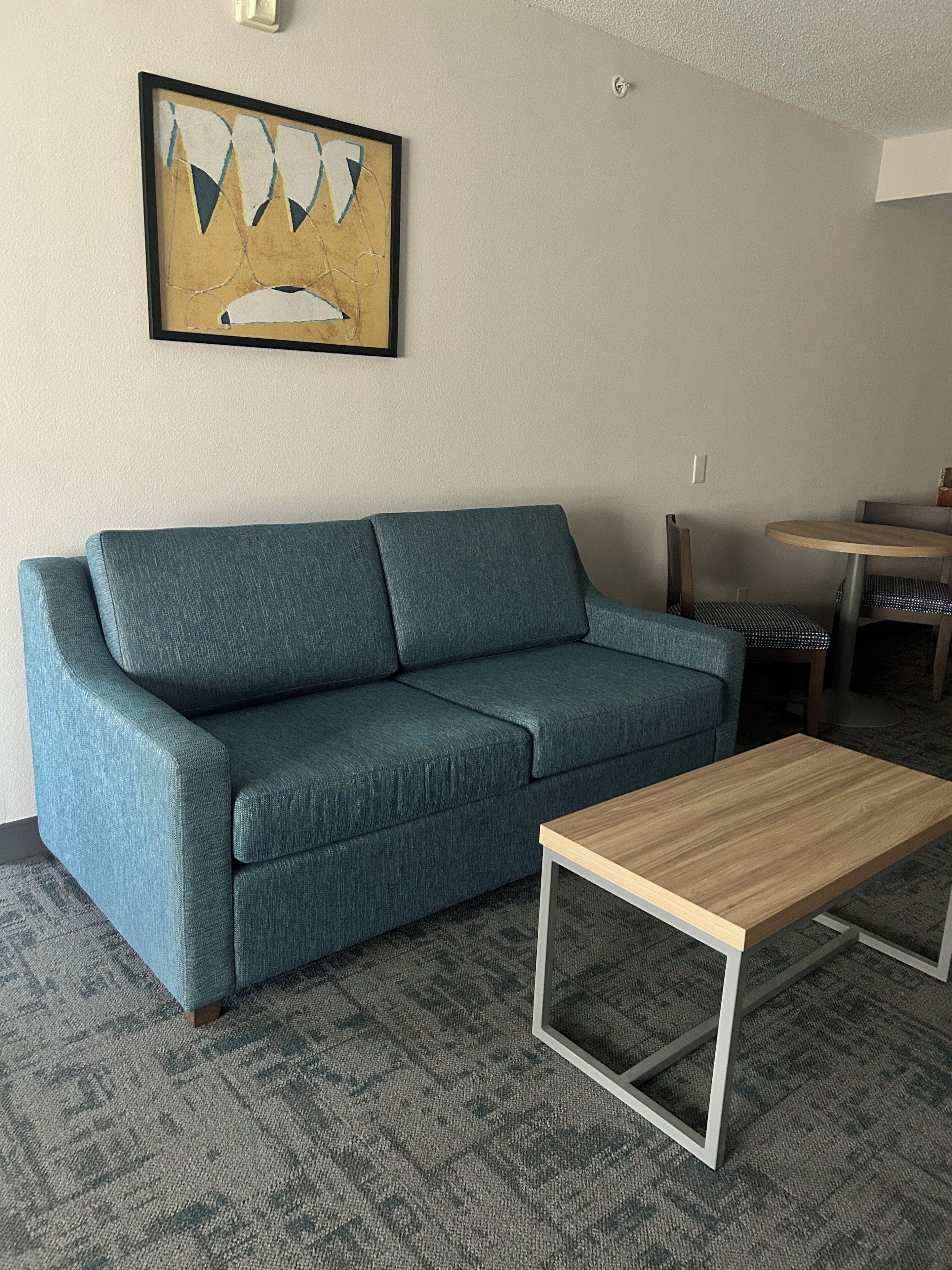 50-inch flat-screen tv with satellite channels, lcd tv, pay films