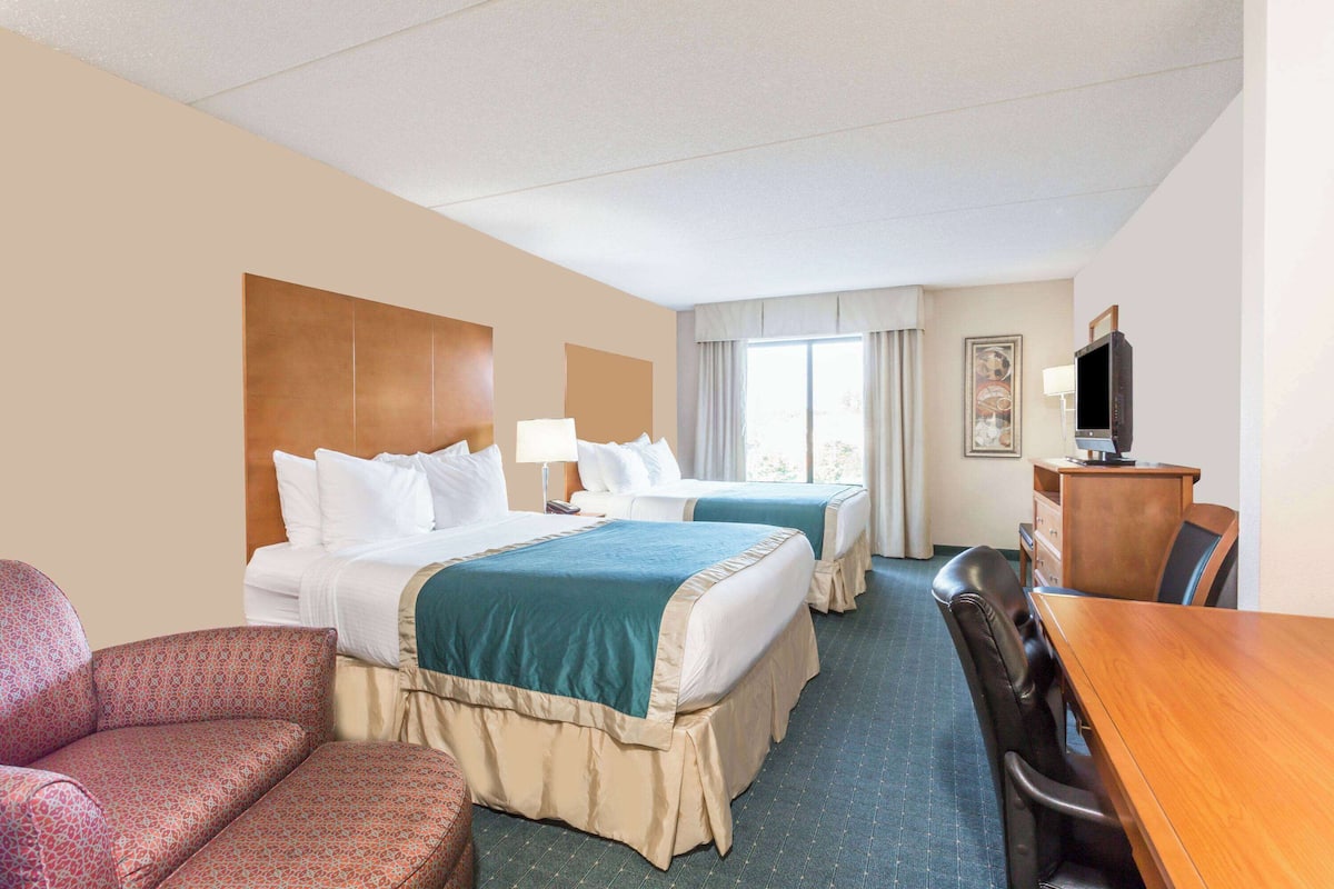 Standard Room, 2 Queen Beds, Non Smoking | Pillowtop beds, in-room safe, desk, laptop workspace