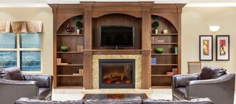 Ramada by Wyndham Weyburn