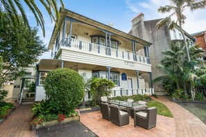 Garden - Northshore Hotel (North Sydney)