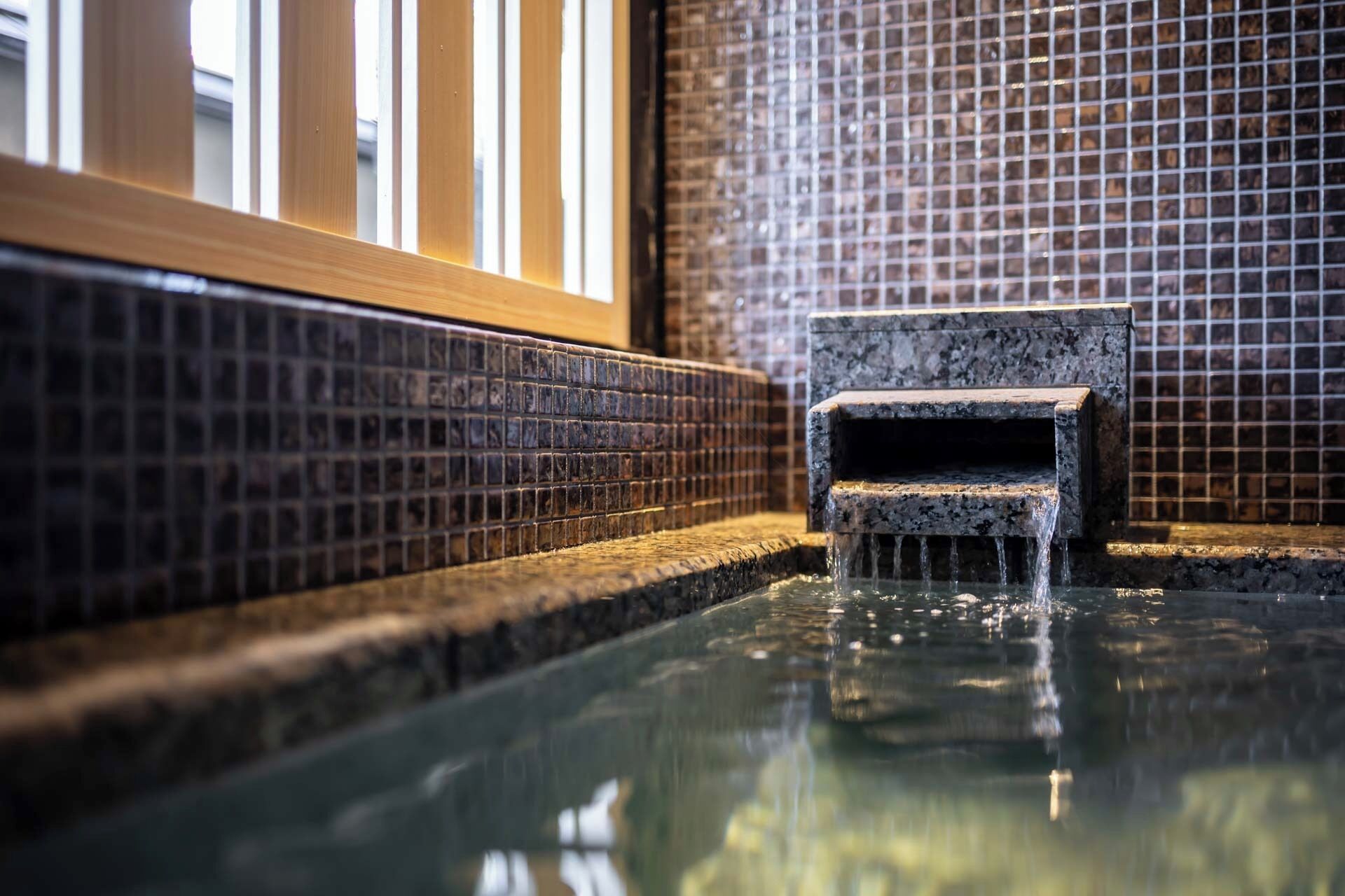 Superior Twin Room with Semi-Open-Air Bath | Bathroom | Separate tub and shower, free toiletries, hair dryer, bathrobes