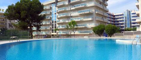 Piscina a l'aire lliure