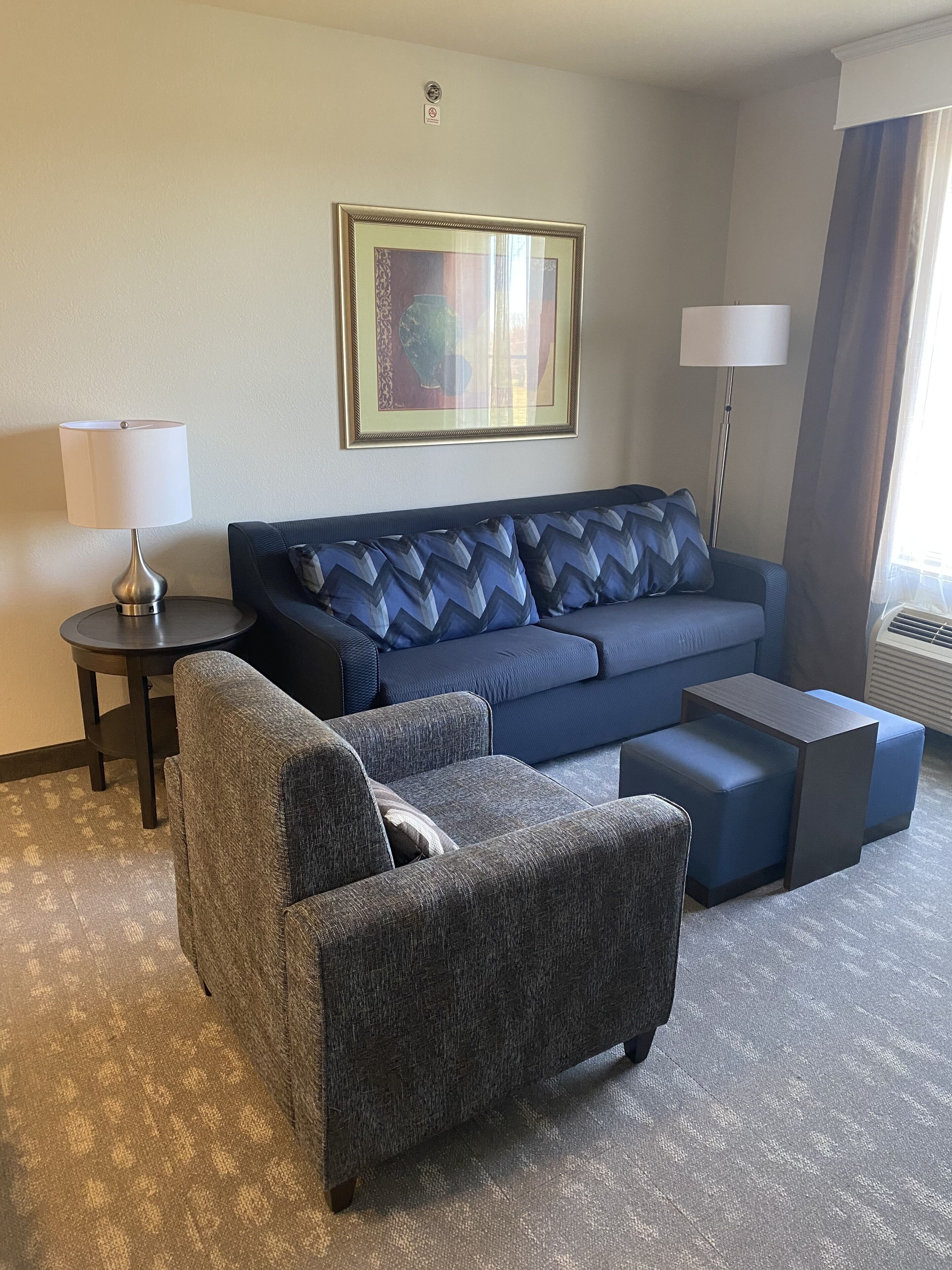 39-inch flat-screen tv with cable channels, tv, dvd player