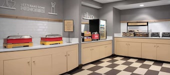 Hampton Inn & Suites-Knoxville/North I-75