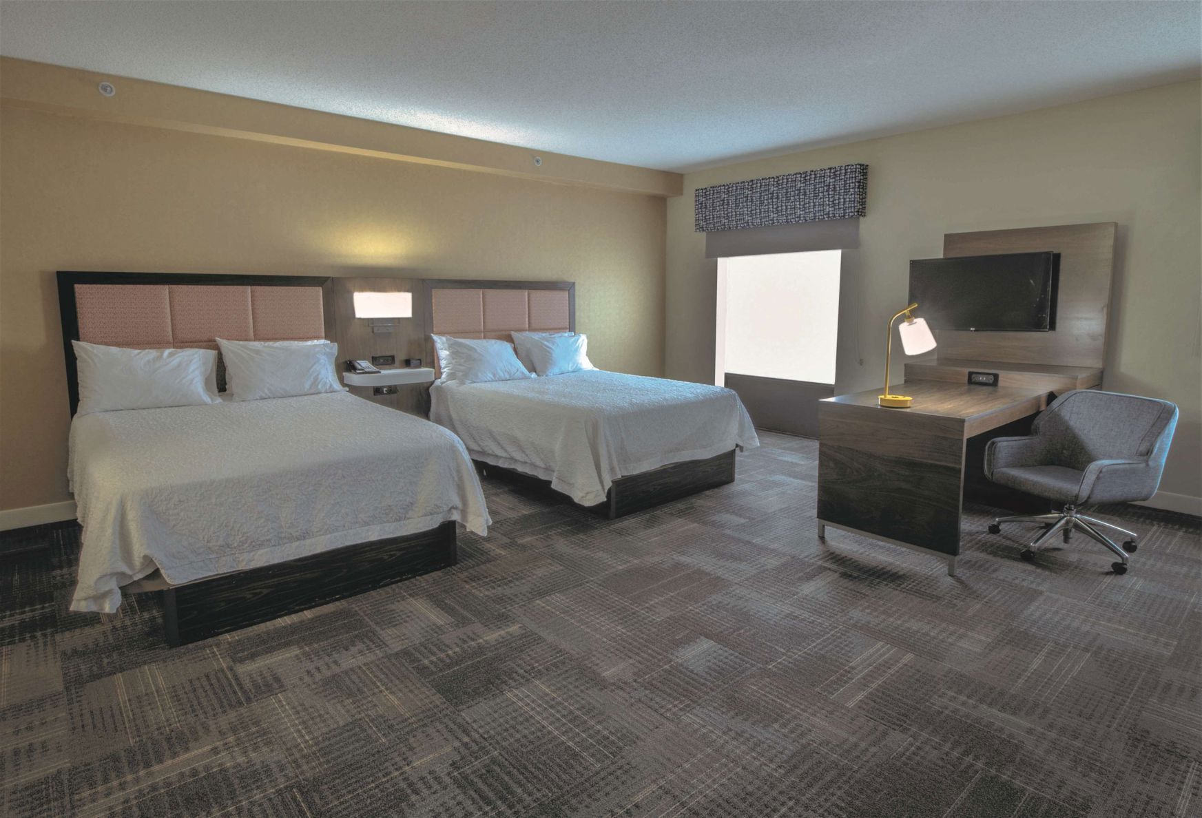 Premium bedding, in-room safe, blackout drapes, iron/ironing board