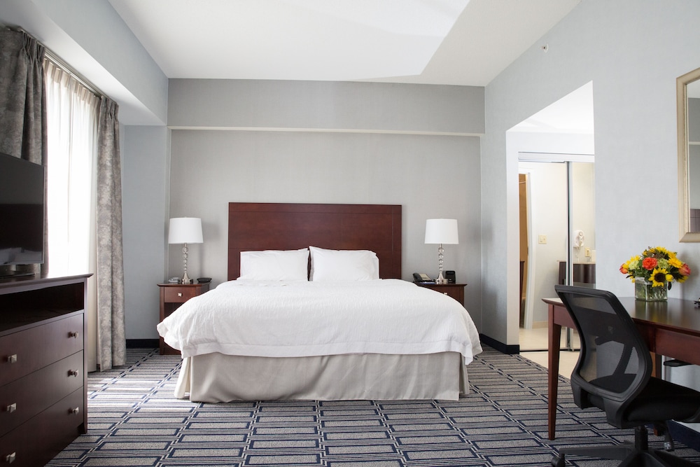 Hampton Inn & Suites Providence Downtown by null