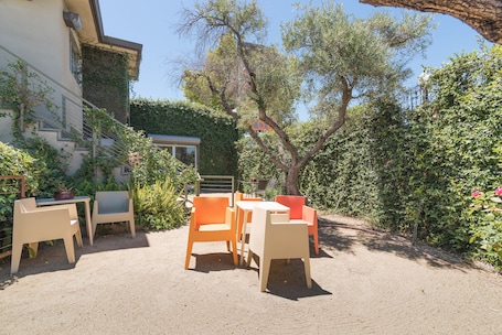 Área de parrillas y picnic