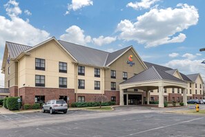 Exterior - Comfort Inn Louisville Southwest (Louisville)