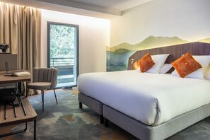 Literie de qualité supérieure, matelas Select Comfort, minibar