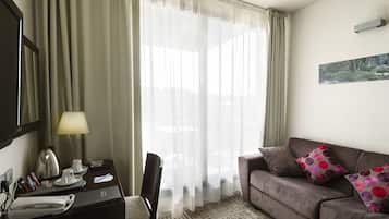 Biancheria da letto di alta qualità, materassi Select Comfort, minibar