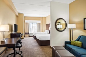 Premium bedding, desk, laptop workspace, blackout drapes - Comfort Suites Frisco (Frisco)
