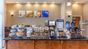Free daily buffet breakfast