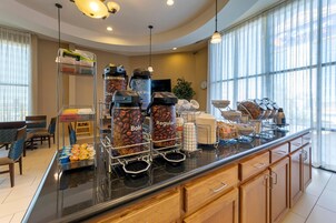 Free daily buffet breakfast 