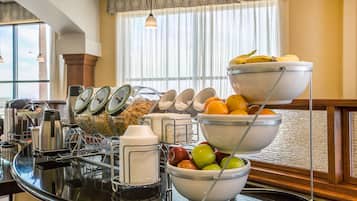 Free daily buffet breakfast