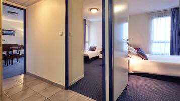 Appartement 2 chambres 6 personnes | Schreibtisch, Bügeleisen/Bügelbrett, kostenloses WLAN, Bettwäsche