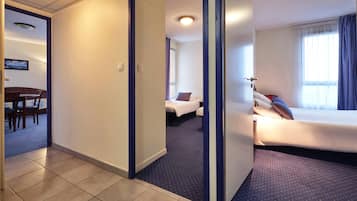 Appartement 2 chambres 6 personnes | Skrivbord, strykjÀrn/strykbrÀda, gratis wi-fi och sÀngklÀder