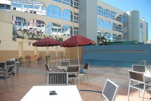 Terrace/patio - Hotel De La Corniche (Casablanca)