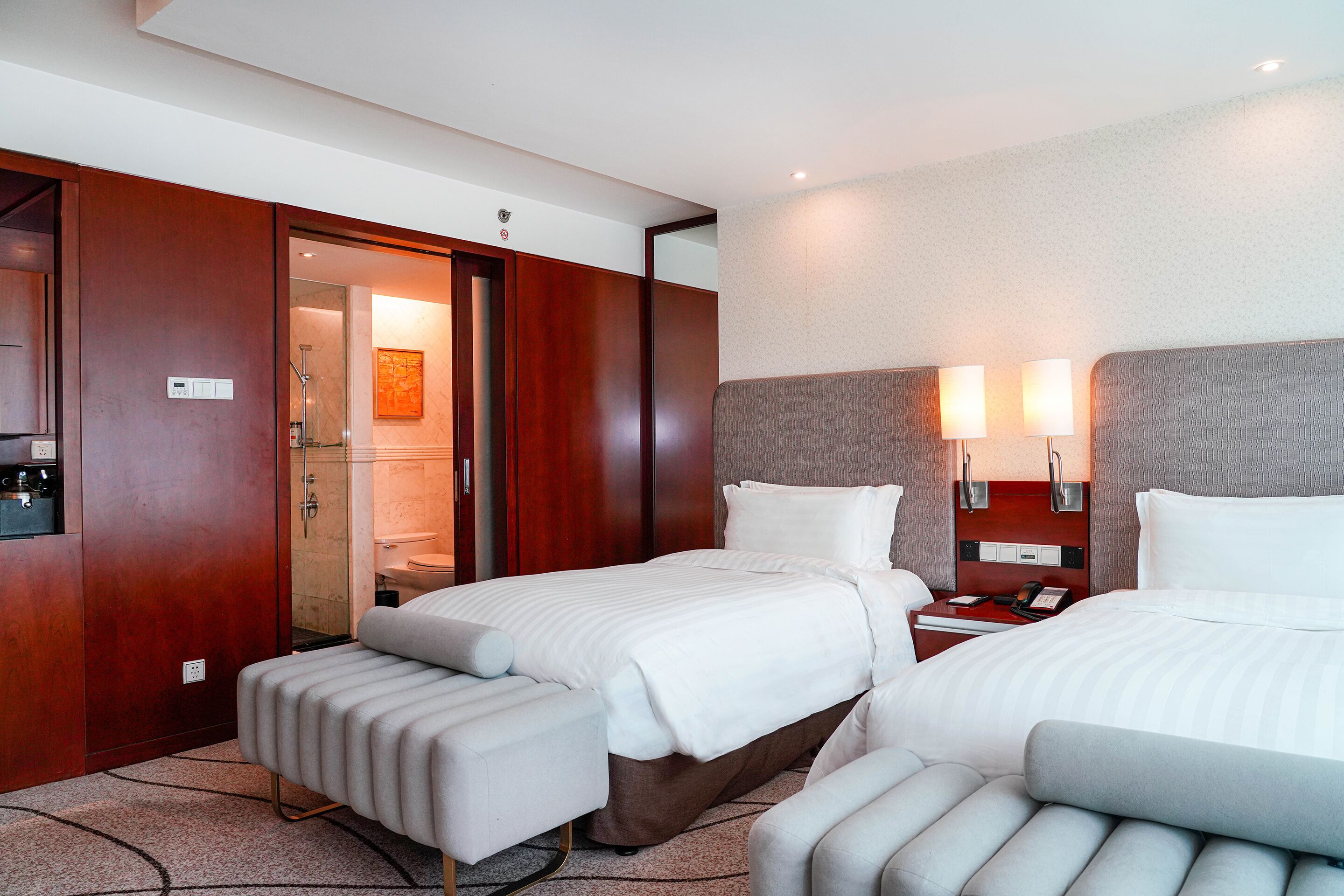 superior room, 2 single beds | 1 bedroom, premium bedding, down duvets, minibar