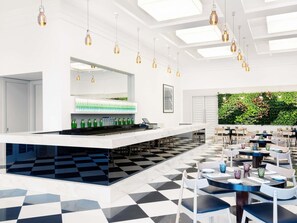 2 ห้องอาหาร, บริการอาหารกลาง  วัน อาหารเย็น, อาหารนานาชาติ