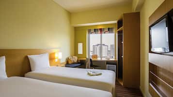 Couette en duvet d'oie, coffres-forts dans les chambres, bureau