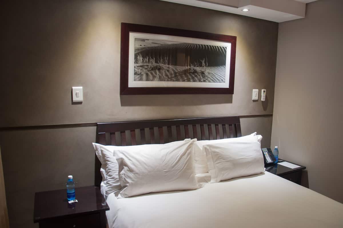 Standard Apartment (Double Bed) | 1 bedroom, in-room safe, individually decorated, individually furnished