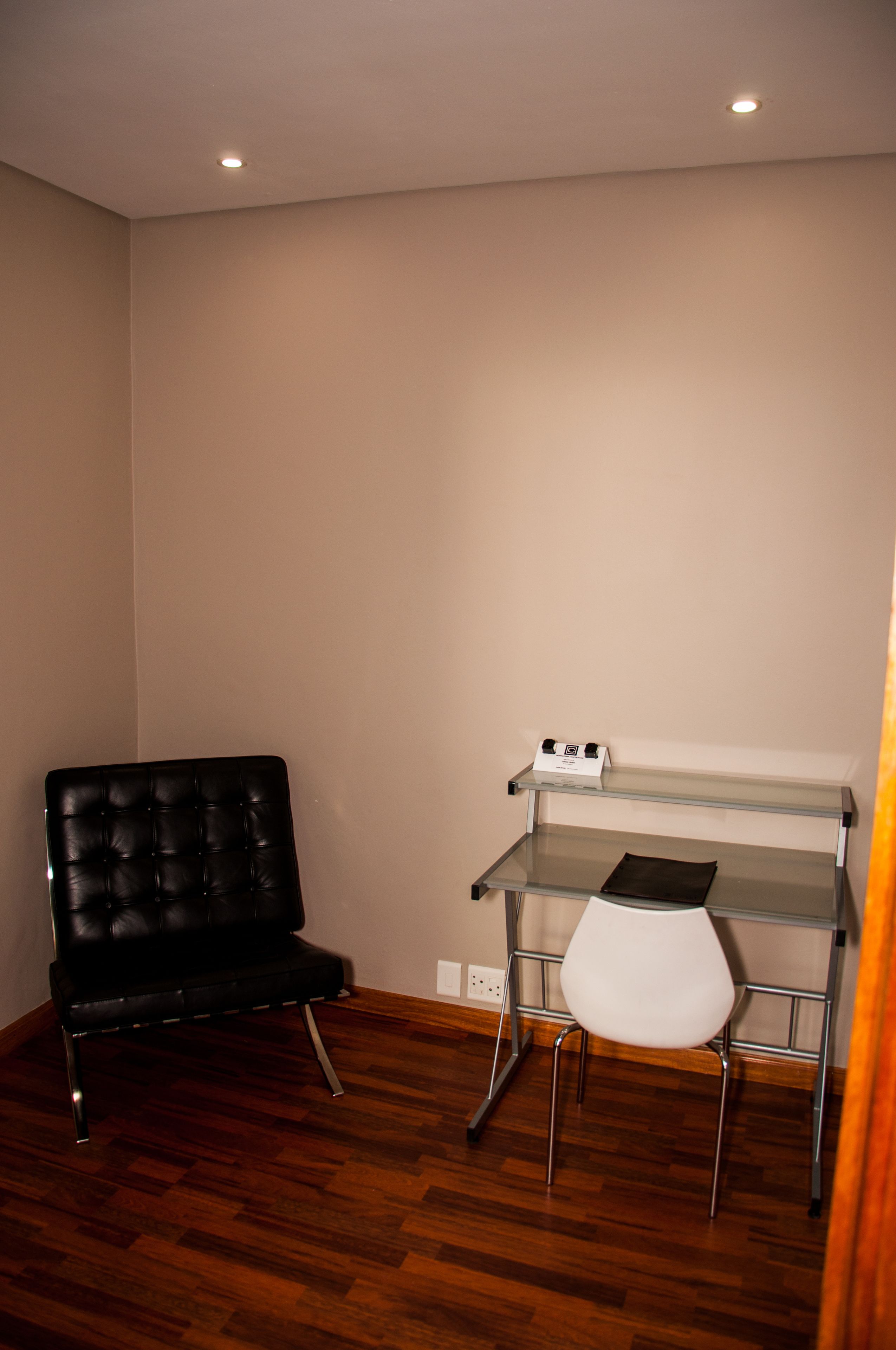 superior apartment, 1 bedroom | in-room business centre