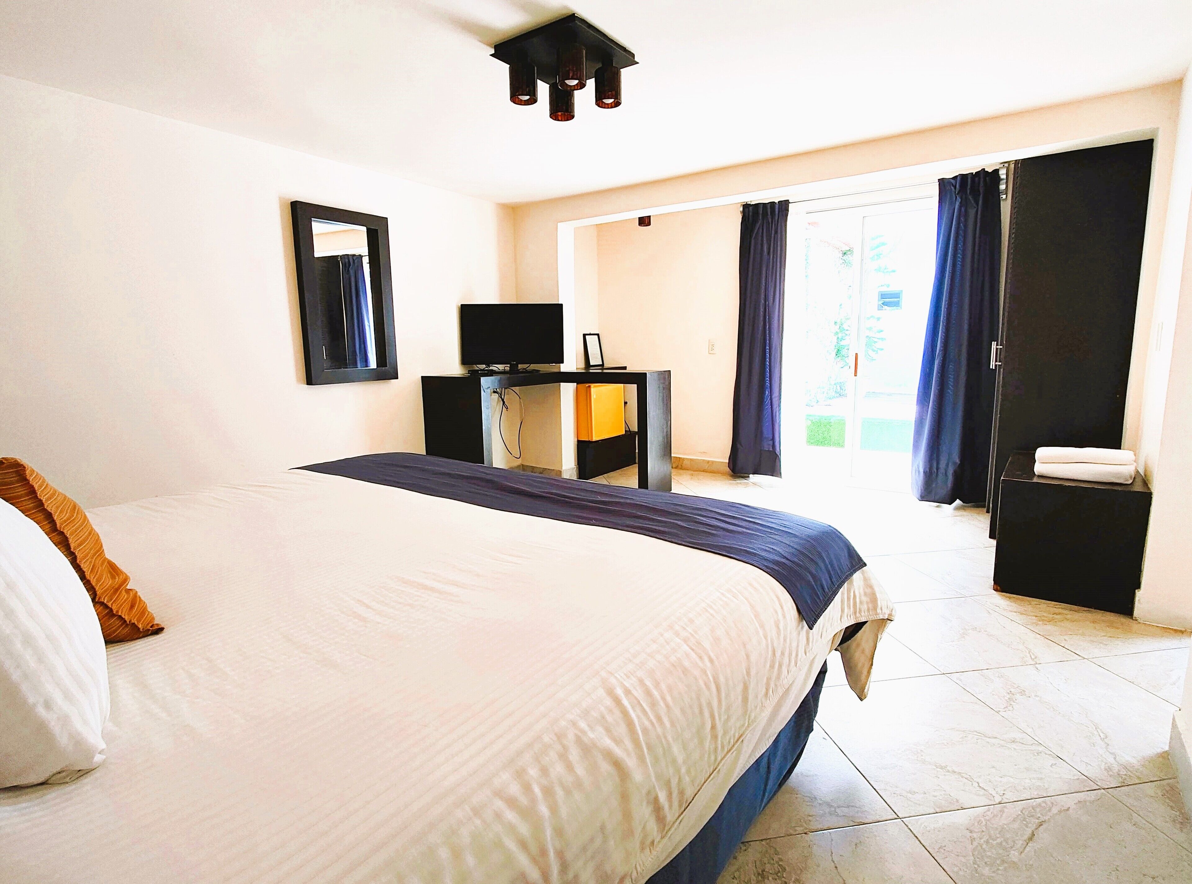 Photo - Hotel Jardines Centro