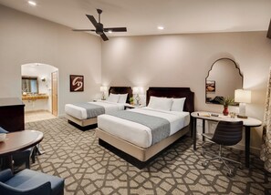 Premium bedding, down duvets, pillow-top beds, in-room safe - Ayres Hotel Redlands – Loma Linda (Redlands)