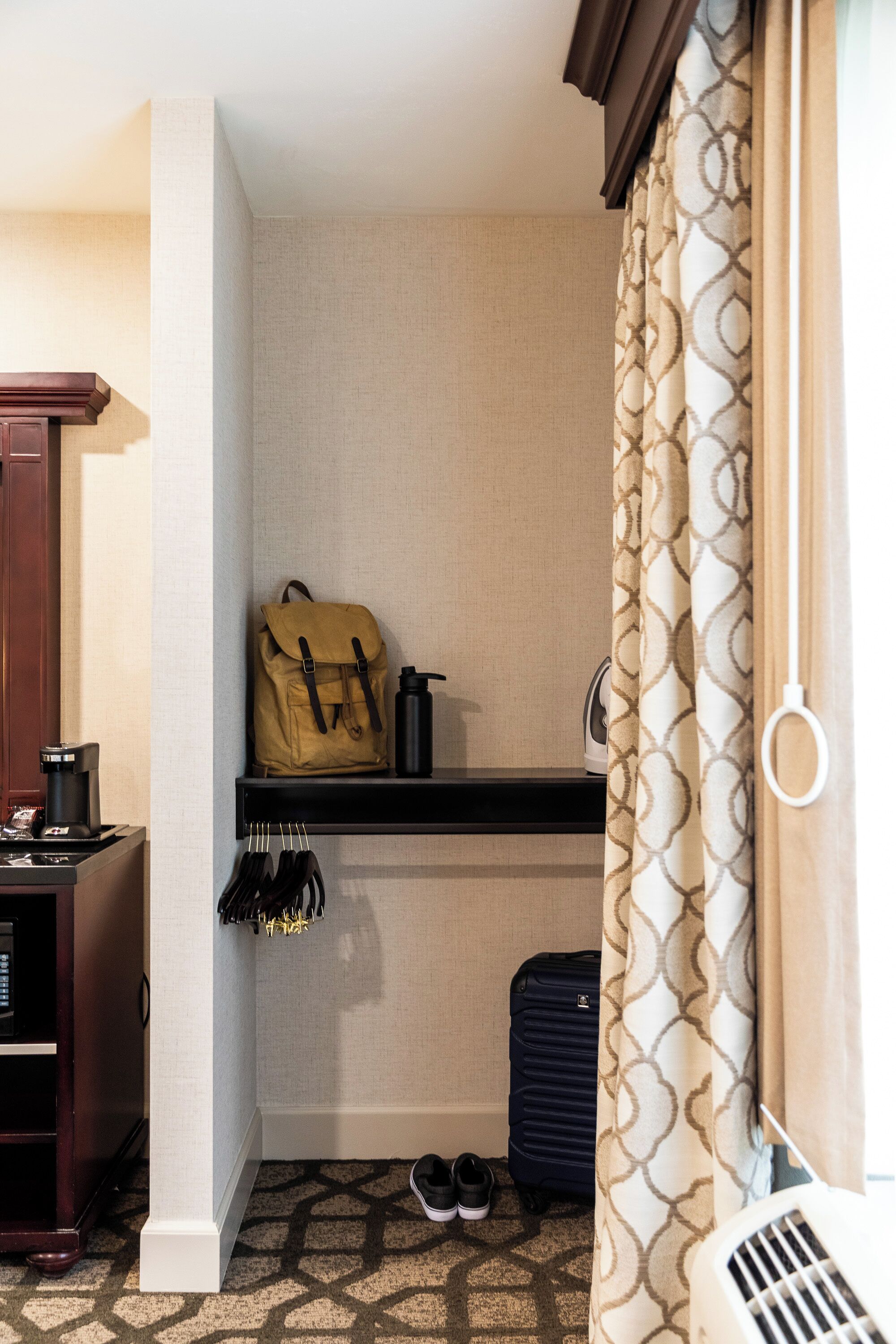 studio (ada king accessible) | premium bedding, down duvets, pillow-top beds, in-room safe