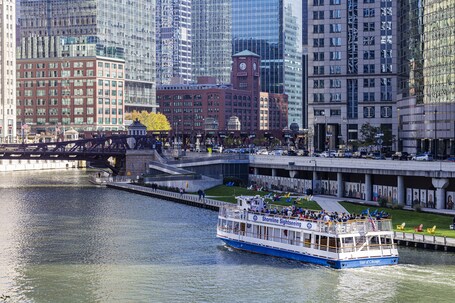 Hotel Felix River North Magnificent Mile - Image 56