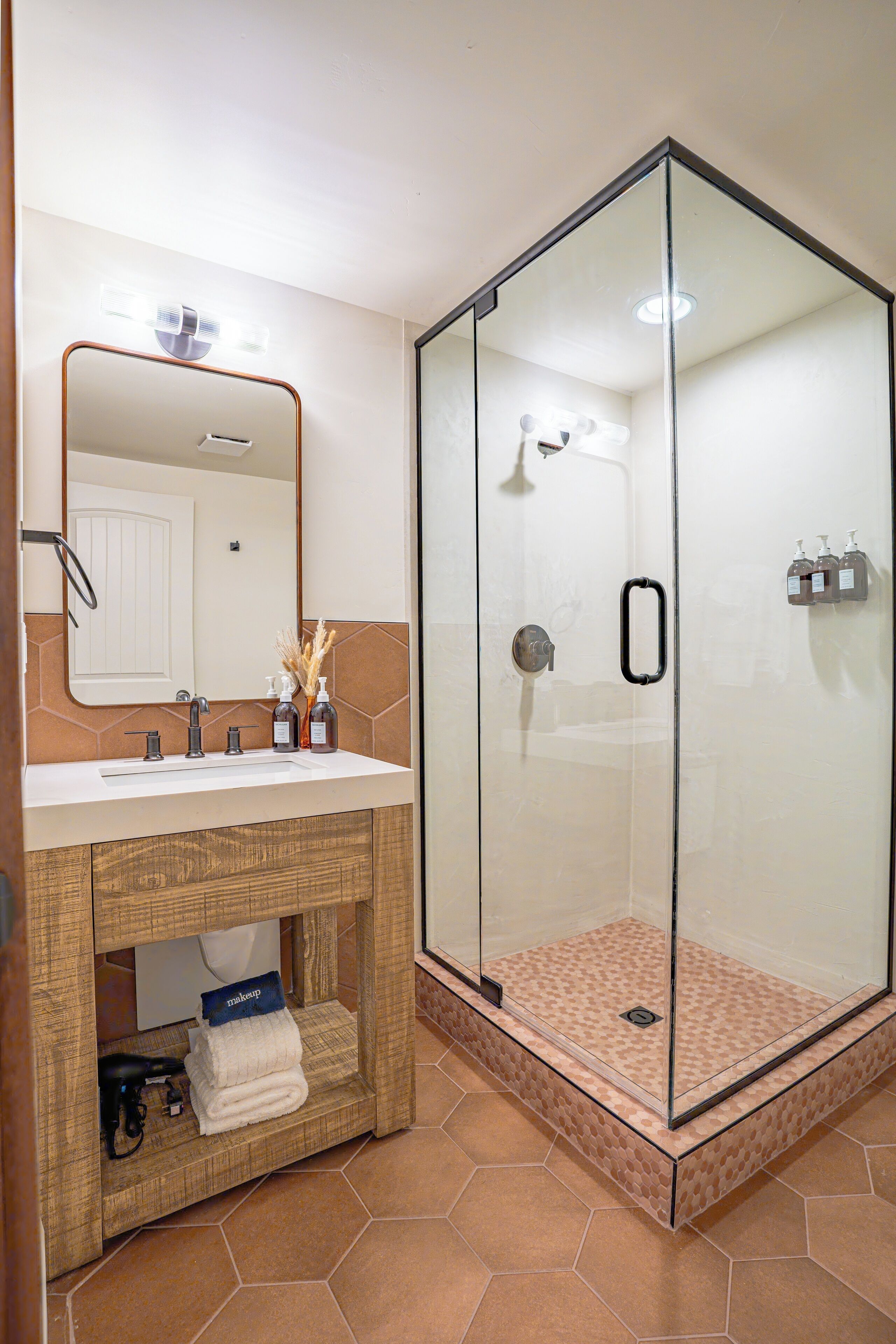 Foto - Petty Ranch Inn