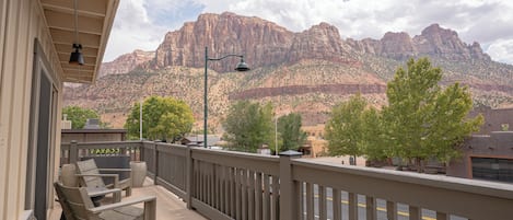Chambre supérieure double, 2 grands lits, vue sur la montagne | Vue sur la montagne