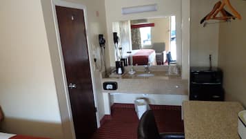 Sengetøy av topp kvalitet, dundyner og skrivebord