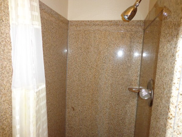 Standard Double Room, 2 Double Beds | Bathroom shower