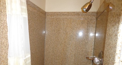 Economy Inn Express Warren
