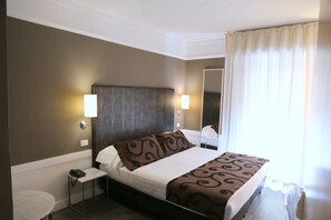 Basic Double Room, Balcony | Minibar, in-room safe, desk, free WiFi