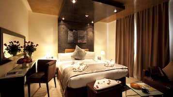Premium bedding, Select Comfort beds, minibar, in-room safe