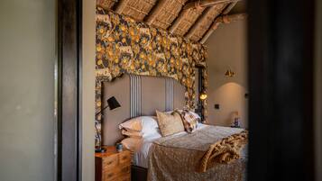 Suite | Ropa de cama de alta calidad y minibar