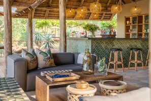 Lounge - Thornybush Game Lodge (Hoedspruit)