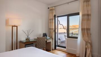 Suite Executive | Biancheria da letto ipoallergenica, copriletto in piuma