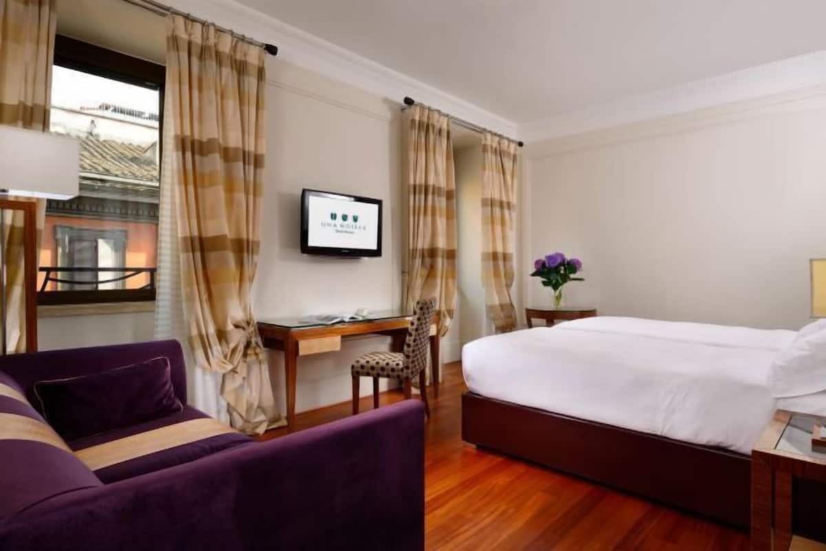 Allergiatestatut vuodevaatteet, untuvapeitot, tallelokero huoneessa