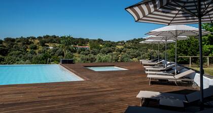 Horta da Moura by WOT Signature