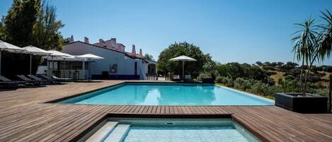 Sundeck
