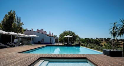 Horta da Moura by WOT Signature