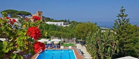 Piscina stagionale all'aperto