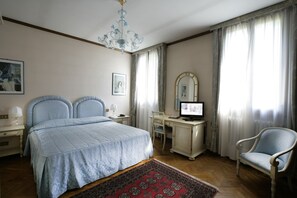 1 bedroom, minibar, blackout curtains, free WiFi