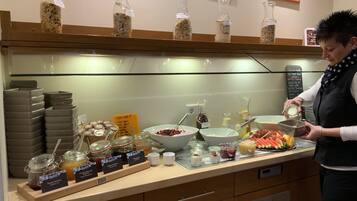 Daily buffet breakfast for a fee
