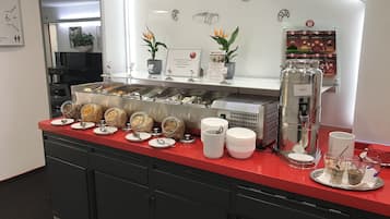 Tägliches inbegriffenes Frühstücksbuffet
