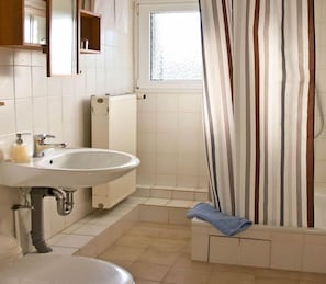 Bathroom - Das HOTELchen (Lübeck)